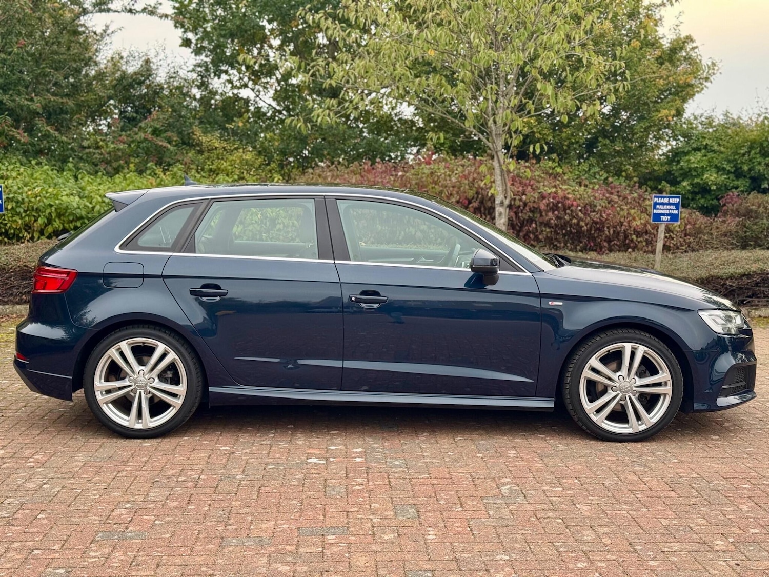 Used Audi A3 2017 for sale - 76121843: Photo 9