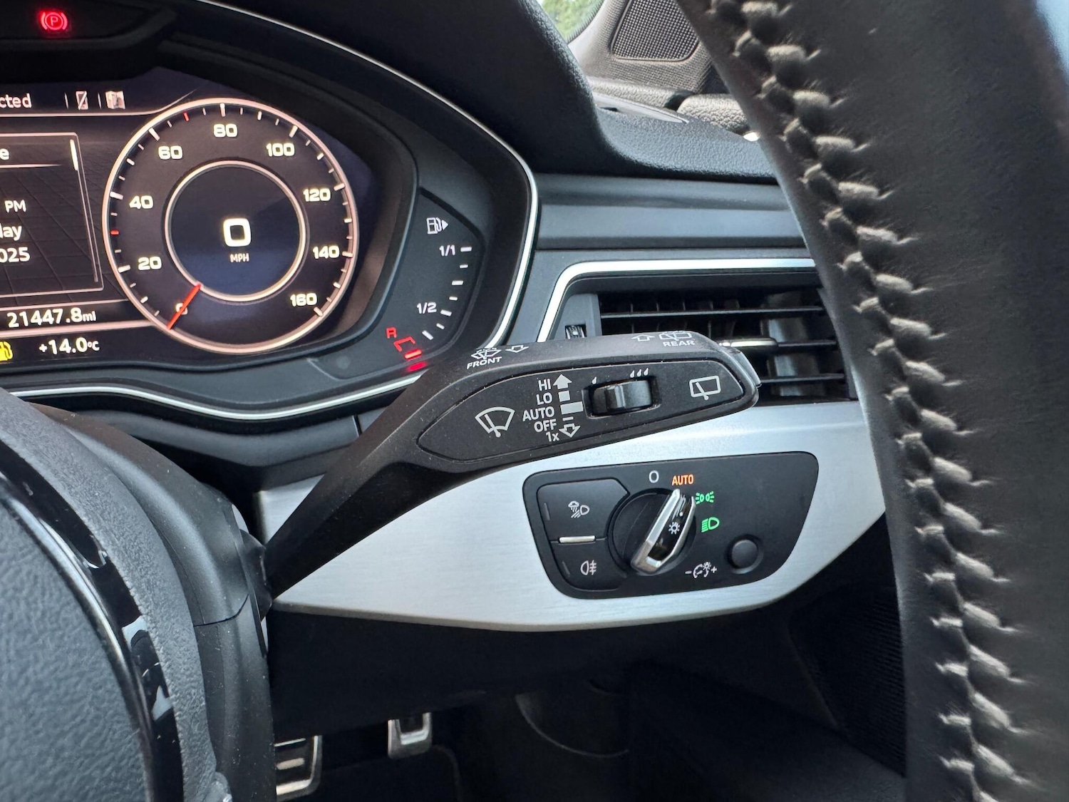 Used Audi A4 2017 for sale - 76573787: Photo 25