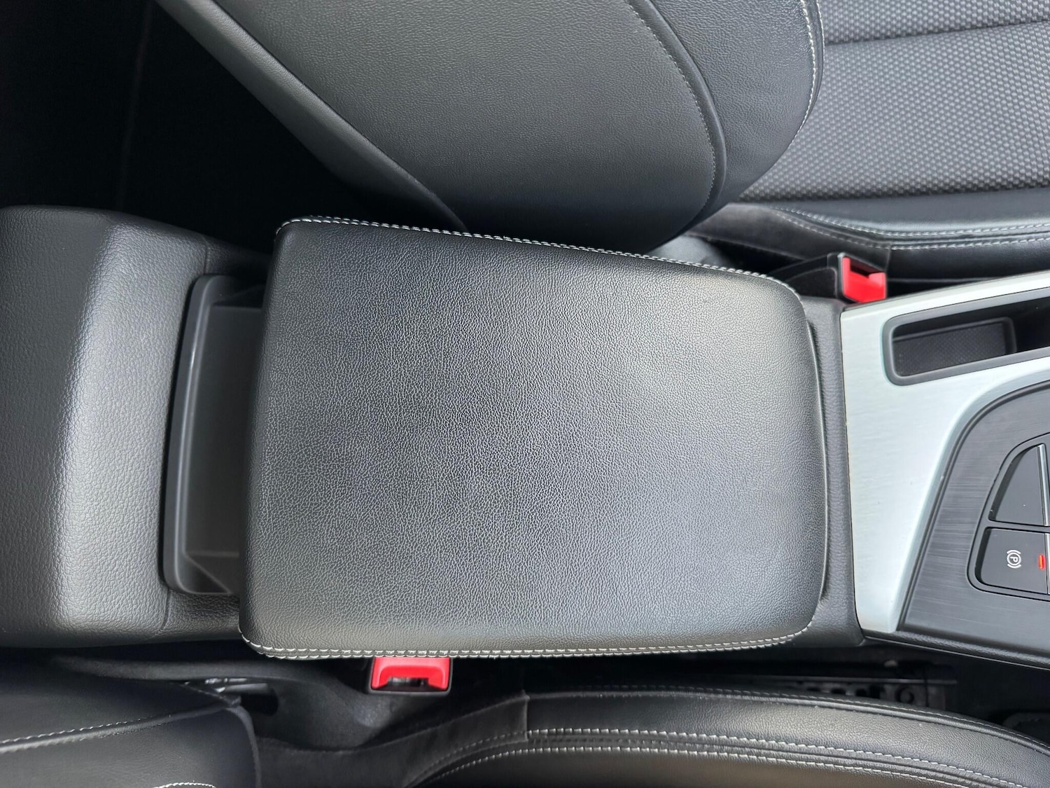 Used Audi A4 2017 for sale - 76573787: Photo 42