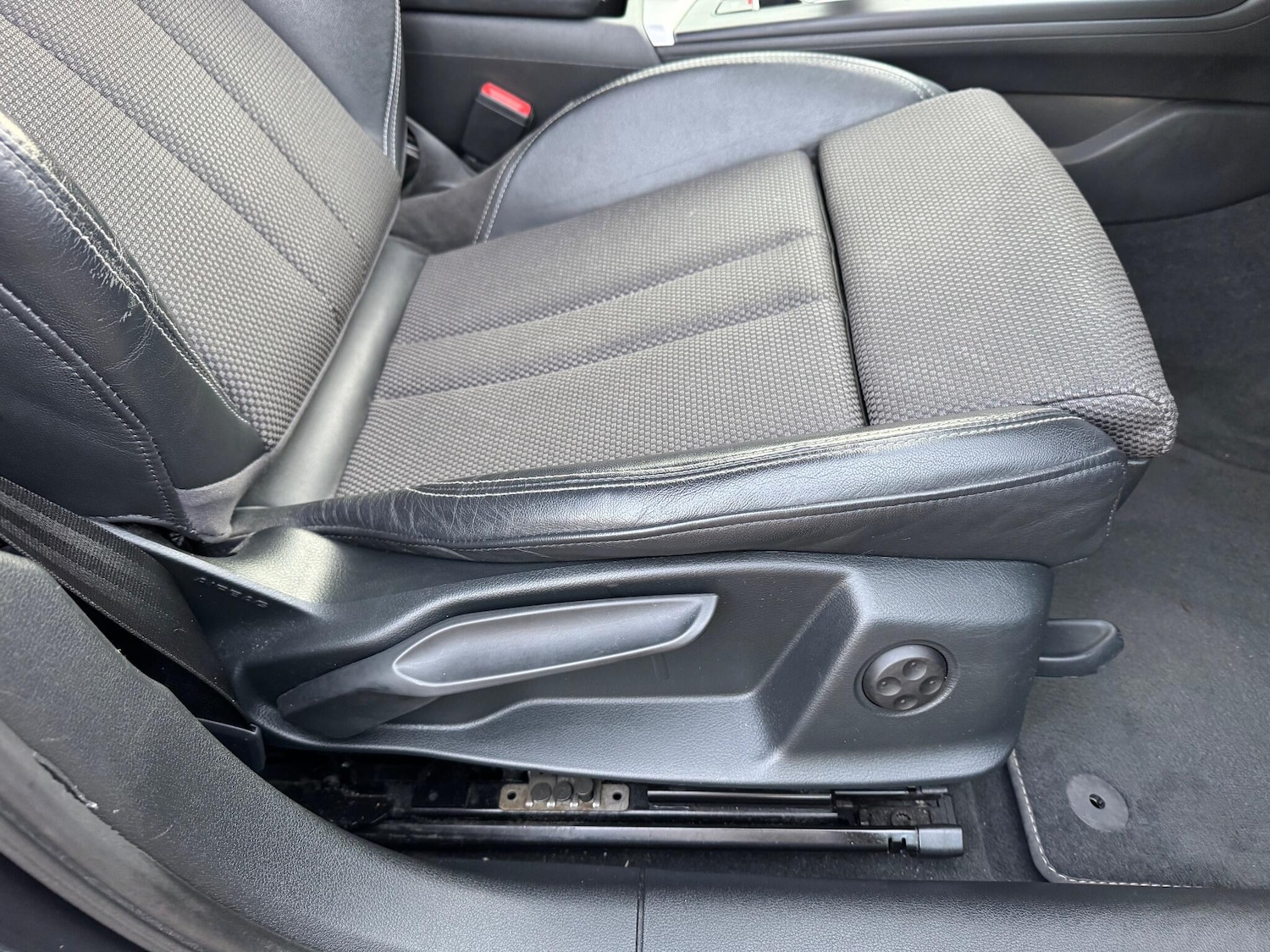 Used Audi A4 2017 for sale - 76573787: Photo 51