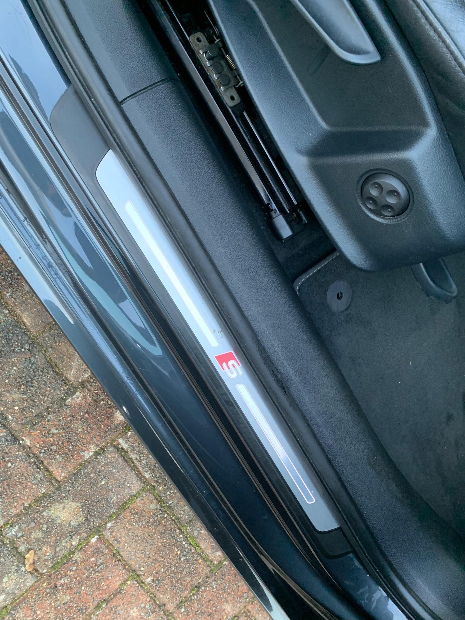 Used Audi A4 2017 for sale - 76573787: Photo 85