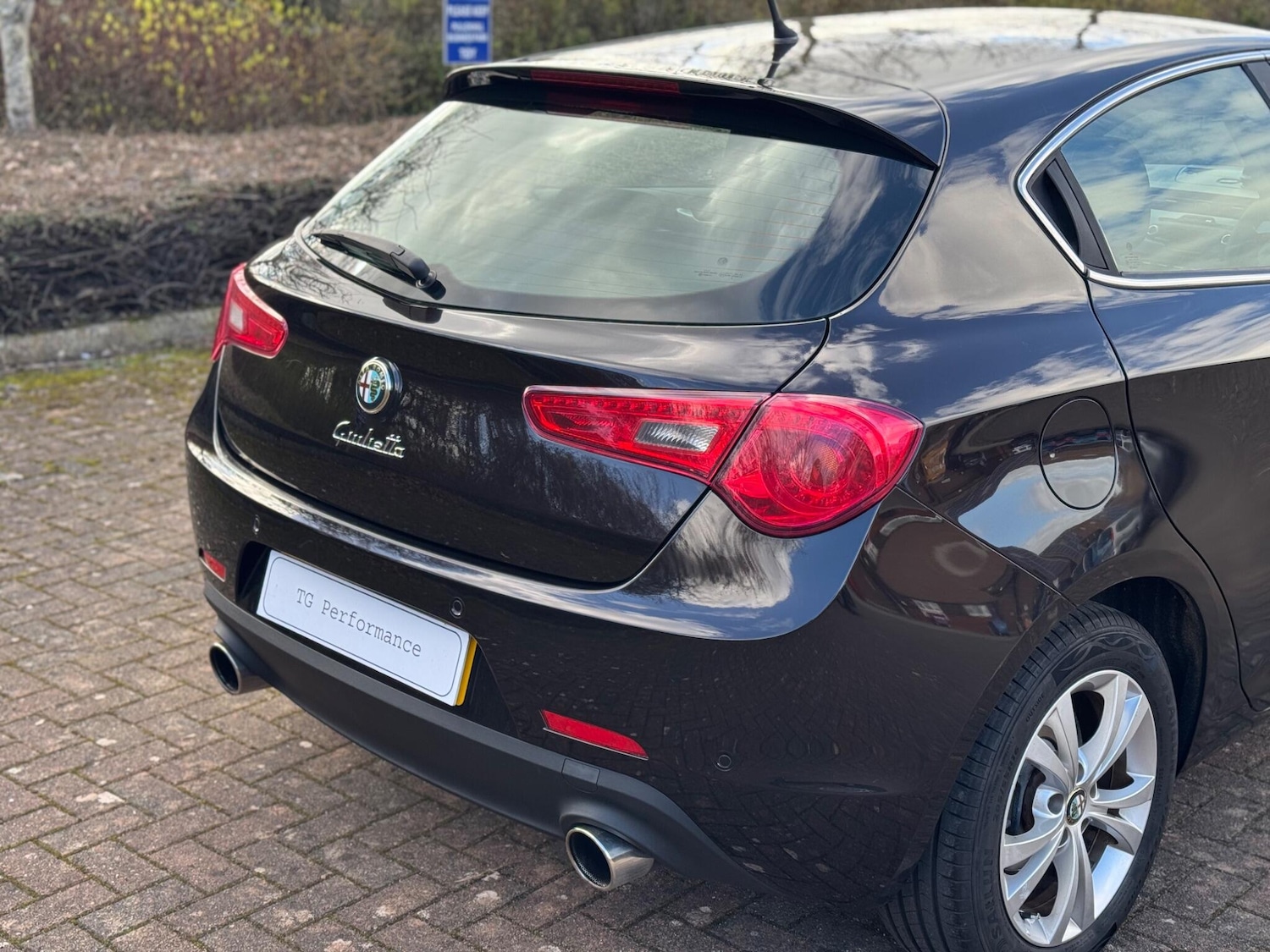 Used Alfa Romeo Giulietta 2012 for sale - 77853315: Photo 24