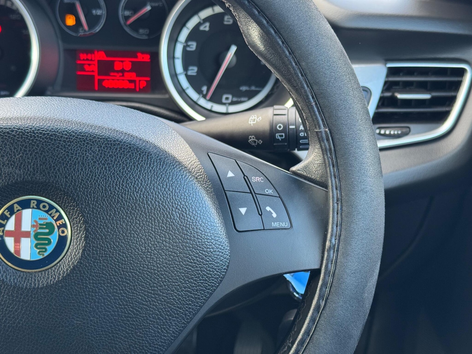 Used Alfa Romeo Giulietta 2012 for sale - 77853315: Photo 45