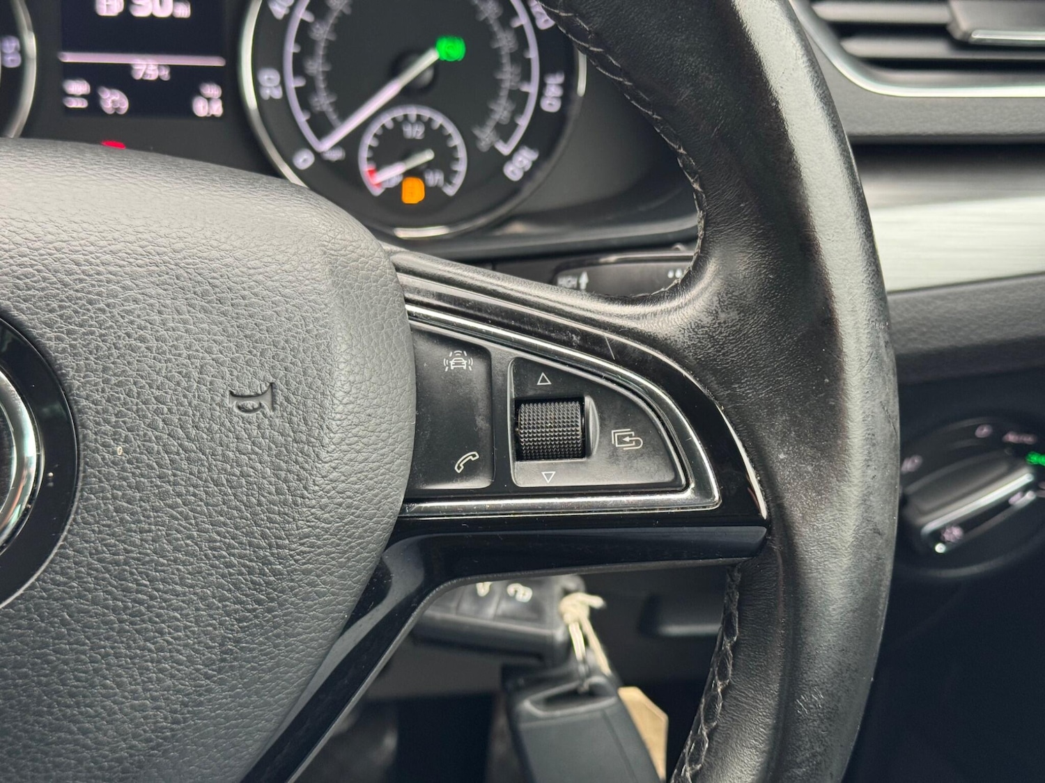 Used Skoda Superb 2017 for sale - 77794309: Photo 20