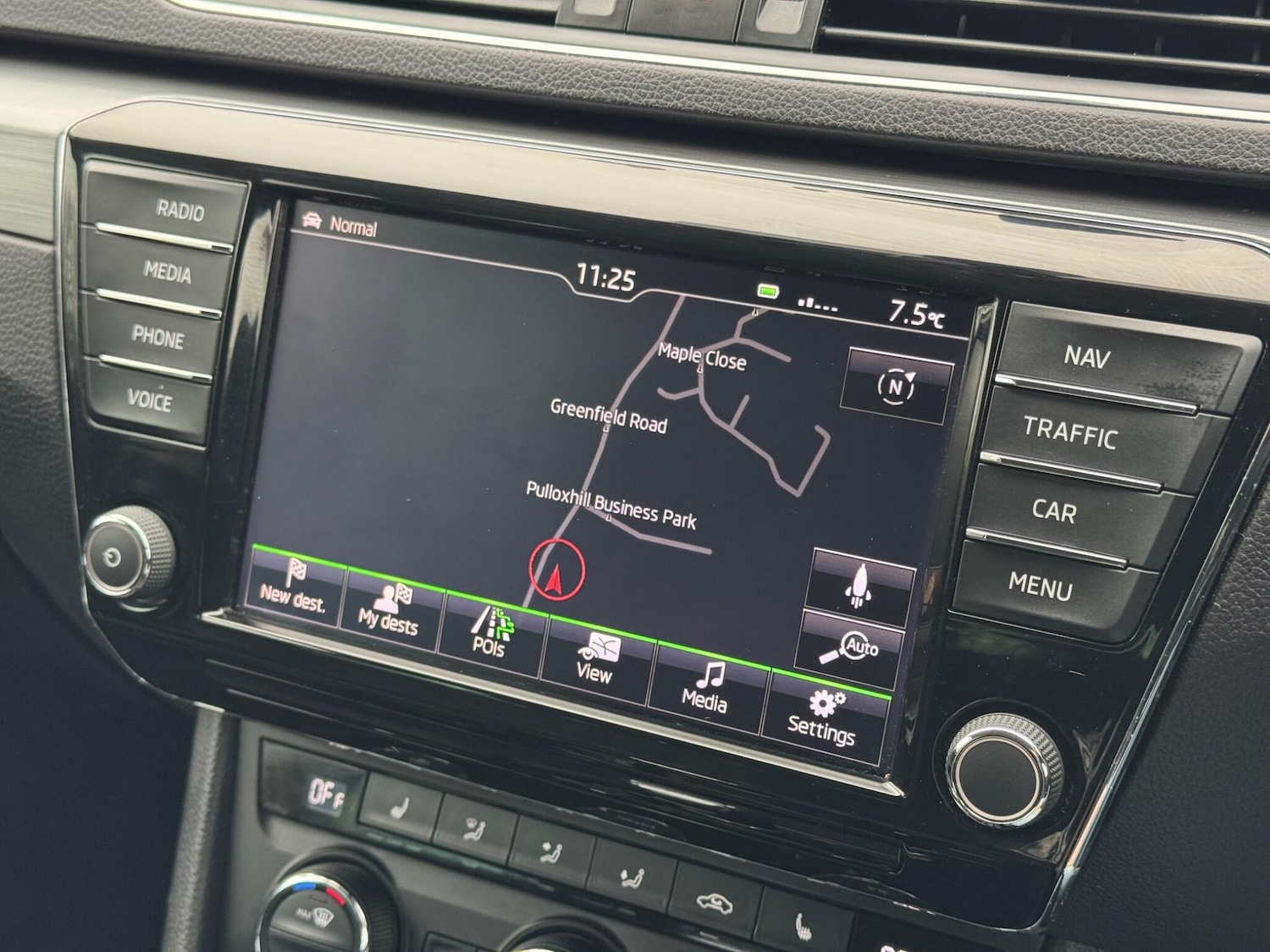 Used Skoda Superb 2017 for sale - 77794309: Photo 24