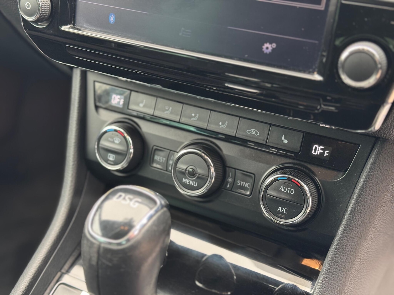 Used Skoda Superb 2017 for sale - 77794309: Photo 26