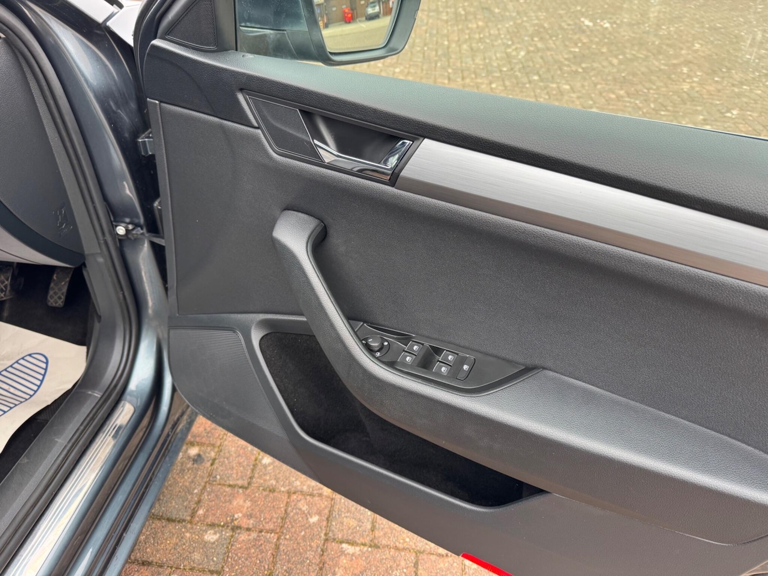 Used Skoda Superb 2017 for sale - 77794309: Photo 44