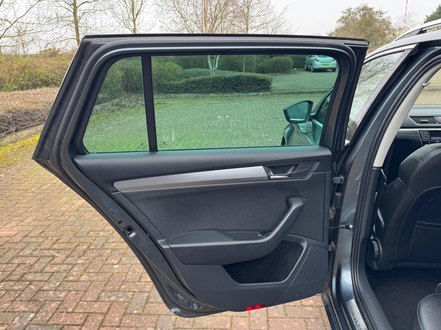 Used Skoda Superb 2017 for sale - 77794309: Photo 48