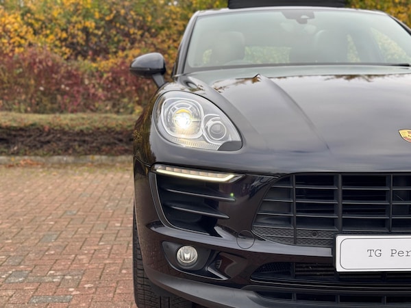 Used Porsche Macan 2018 for sale - 76270003: Photo 21