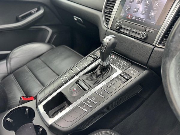 Used Porsche Macan 2018 for sale - 76270003: Photo 54