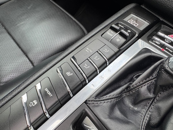 Used Porsche Macan 2018 for sale - 76270003: Photo 59