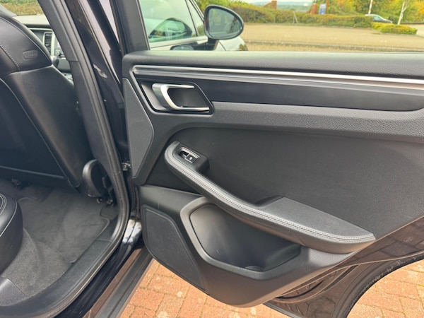 Used Porsche Macan 2018 for sale - 76270003: Photo 69