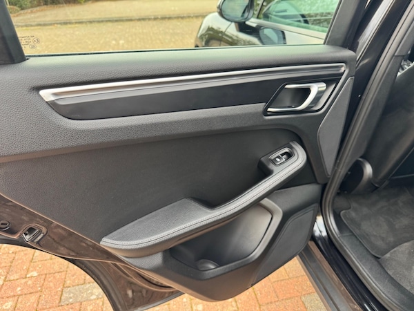 Used Porsche Macan 2018 for sale - 76270003: Photo 78
