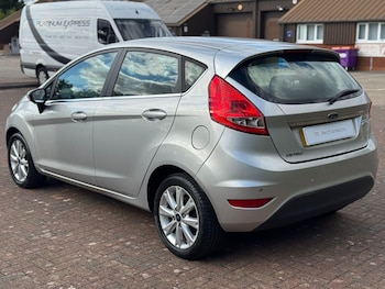 Used Ford Fiesta 2009 for sale - 75883246: Photo