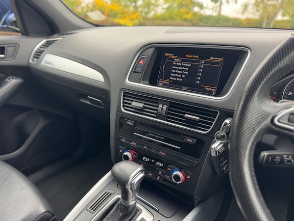 Used Audi Q5 2015 for sale - 76270901: Photo 41