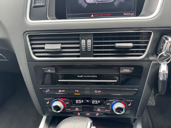 Used Audi Q5 2015 for sale - 76270901: Photo 48