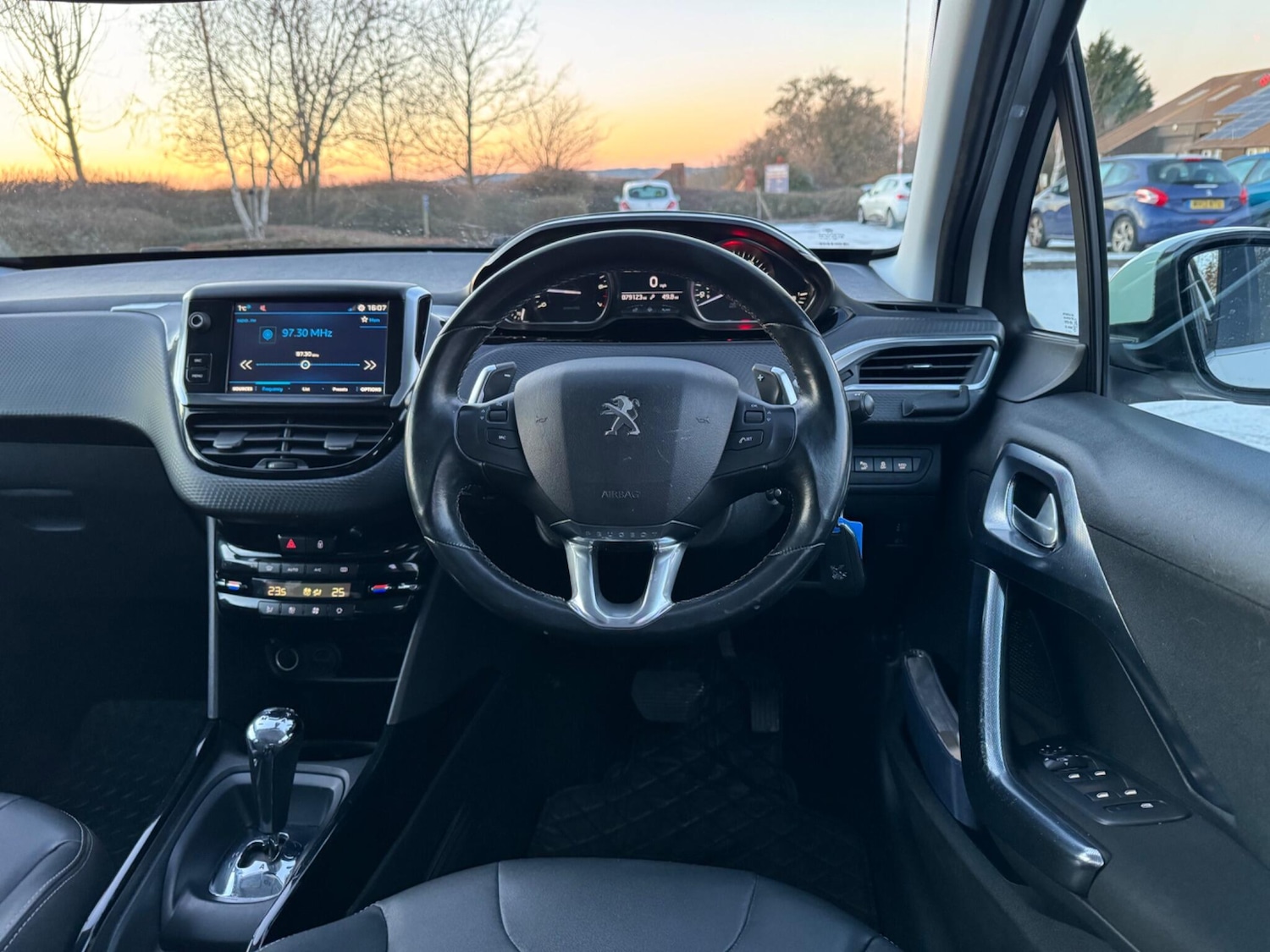 Used Peugeot 2008 2018 for sale - 77108854: Photo 19