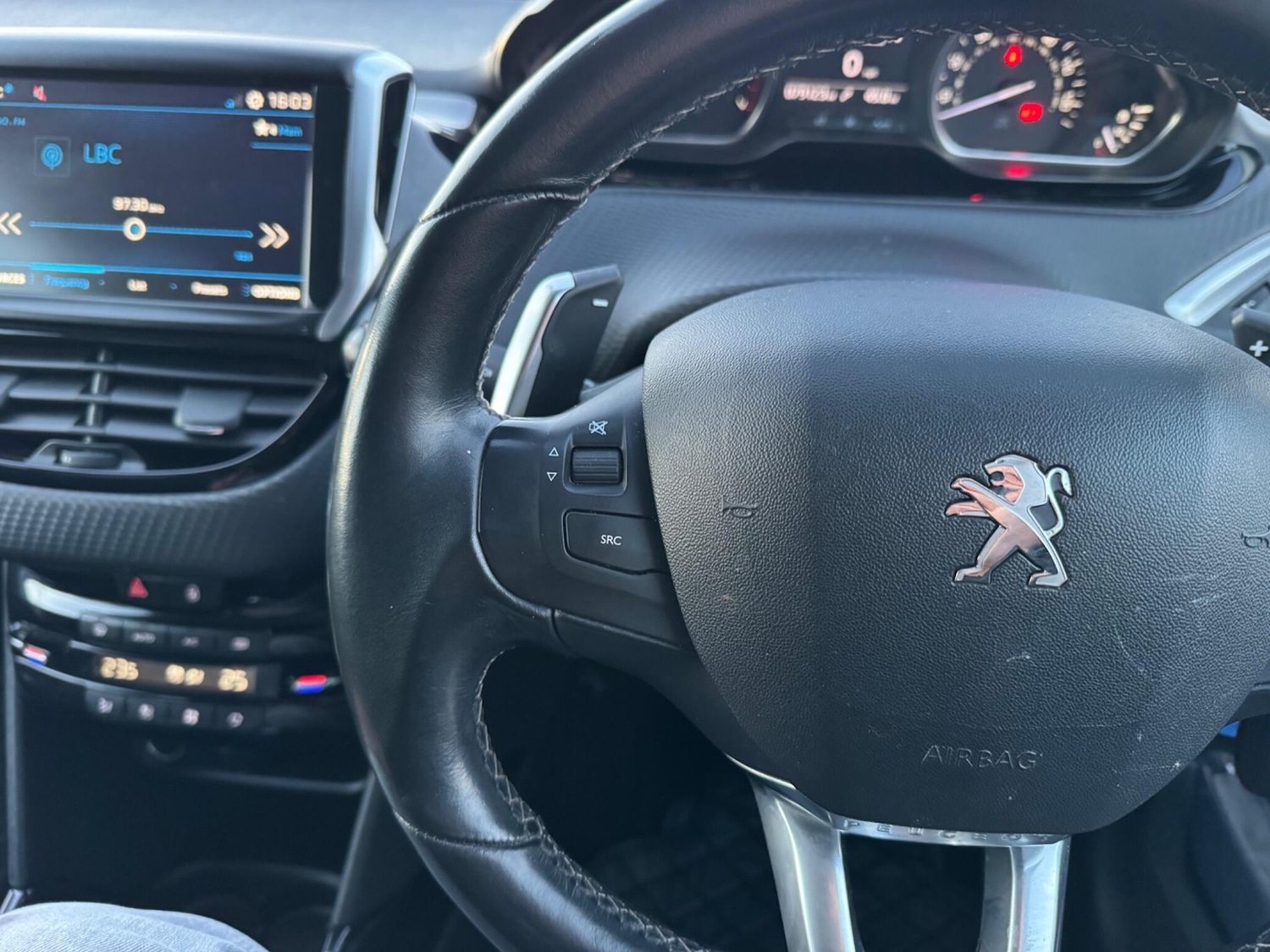 Used Peugeot 2008 2018 for sale - 77108854: Photo 21