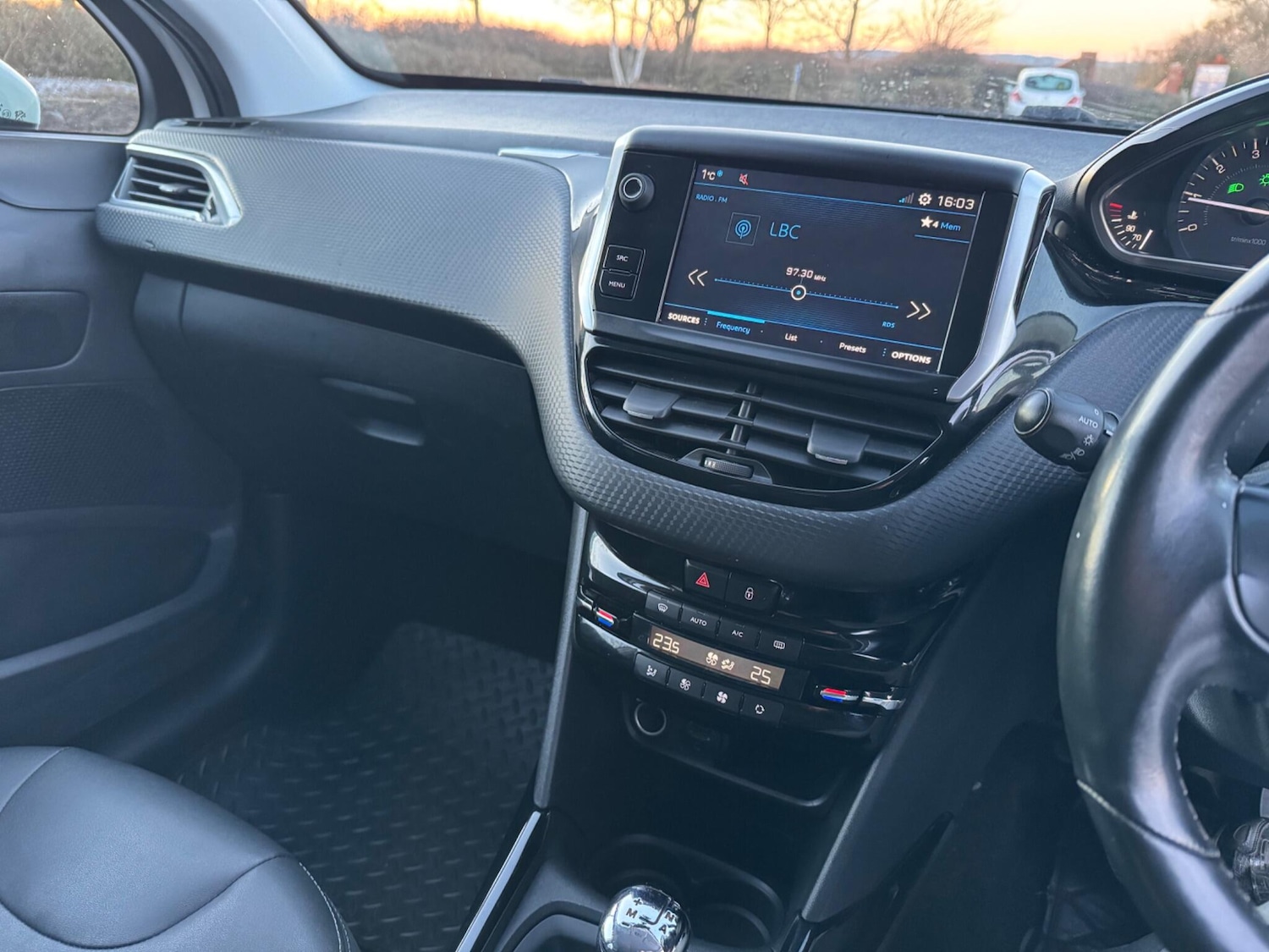 Used Peugeot 2008 2018 for sale - 77108854: Photo 27