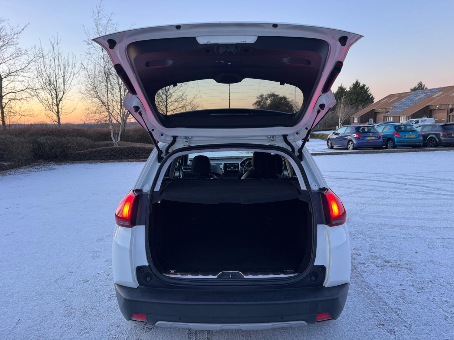 Used Peugeot 2008 2018 for sale - 77108854: Photo 52