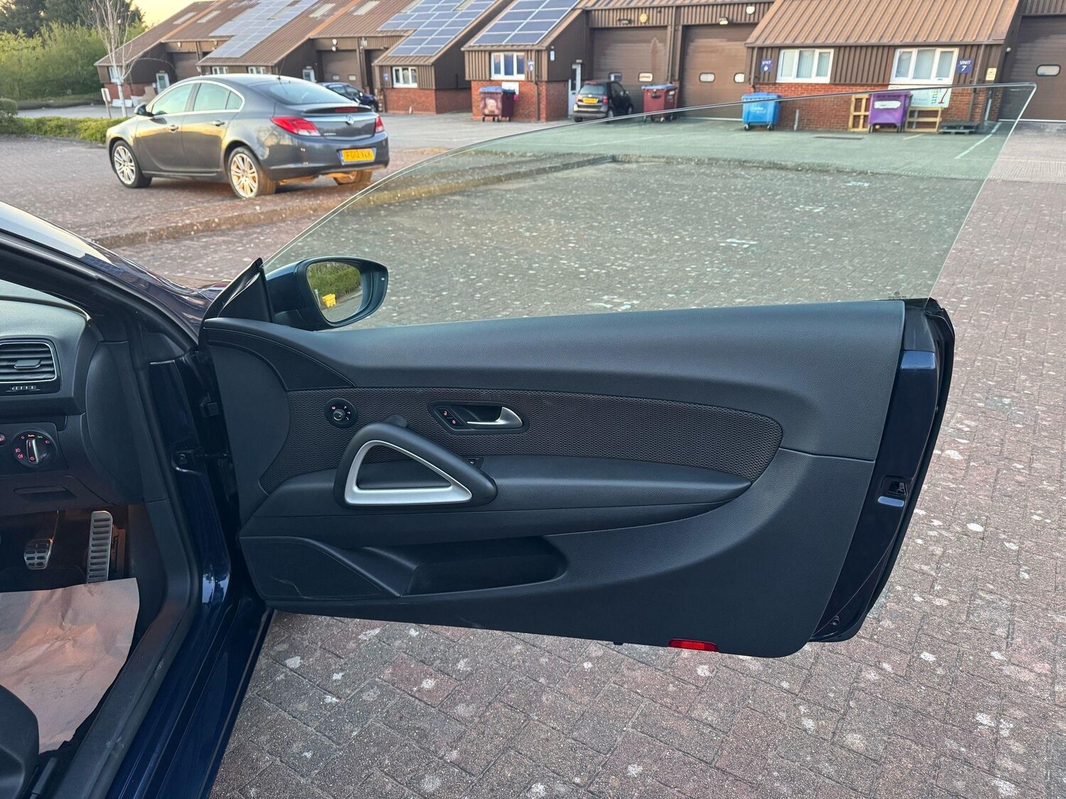 Used Volkswagen Scirocco 2014 for sale - 76990541: Photo 40