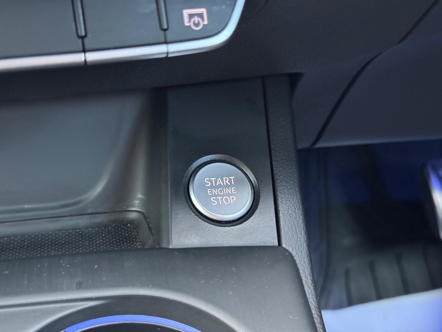 Used Audi A4 2016 for sale - 77439813: Photo 33