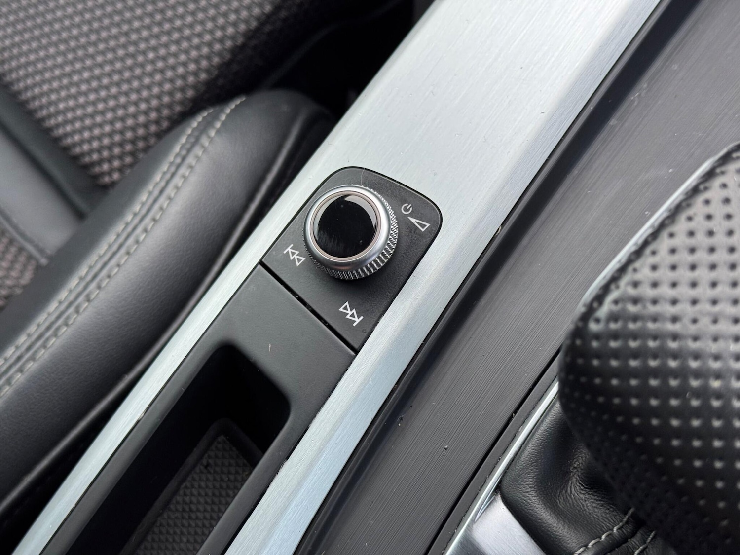 Used Audi A4 2016 for sale - 77439813: Photo 36