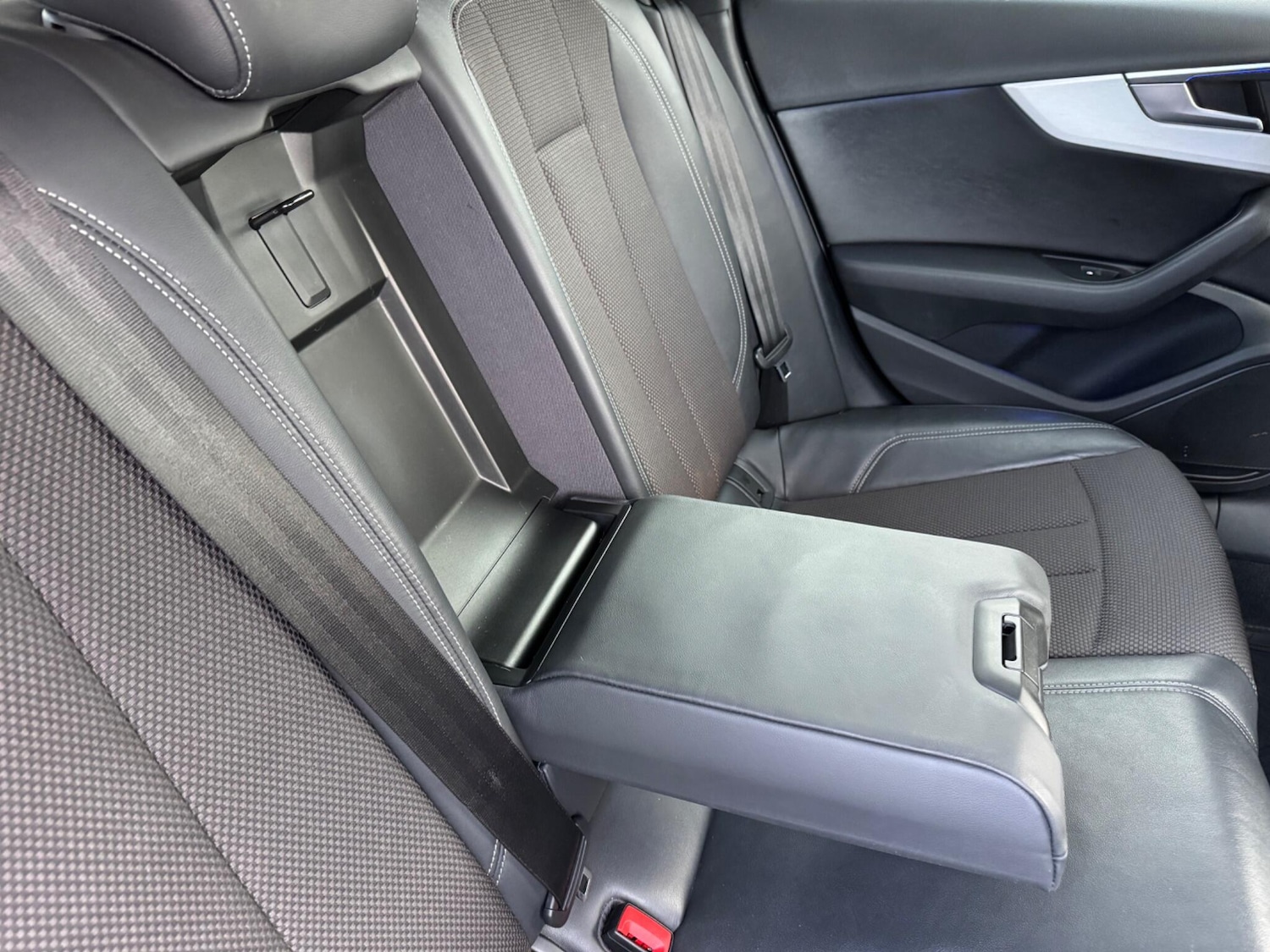 Used Audi A4 2016 for sale - 77439813: Photo 51