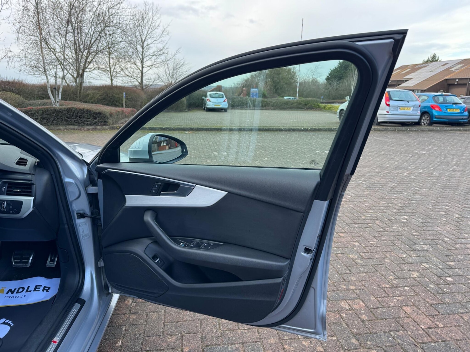 Used Audi A4 2016 for sale - 77439813: Photo 57