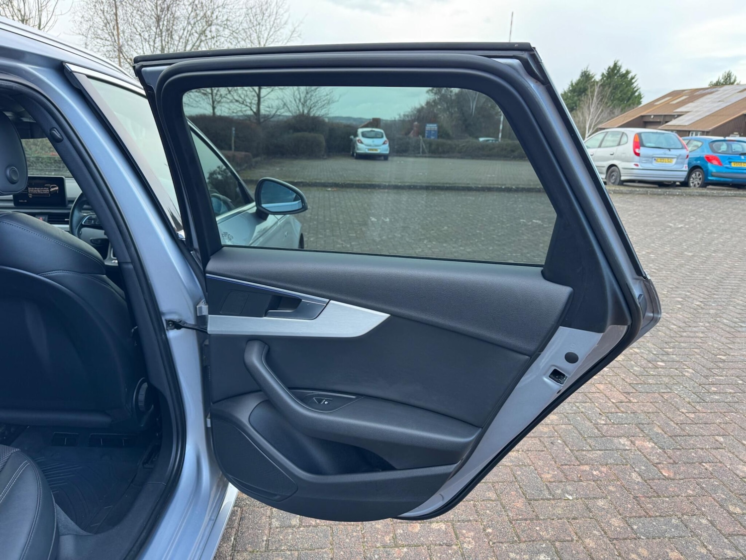 Used Audi A4 2016 for sale - 77439813: Photo 59