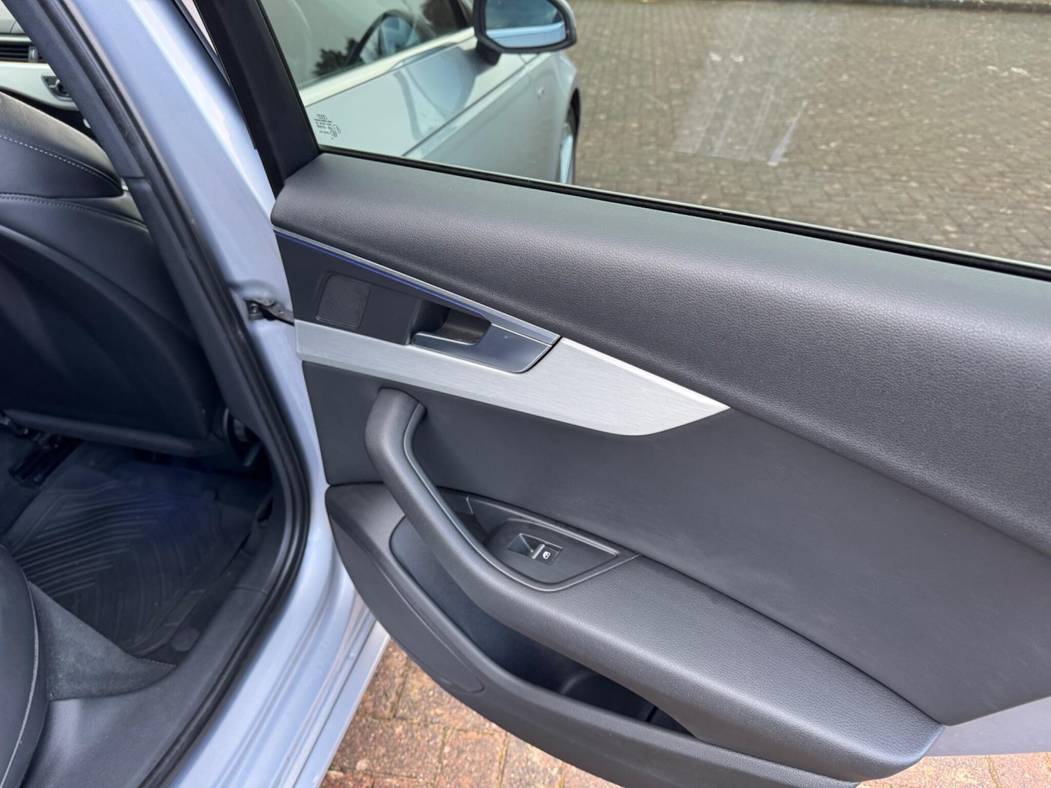 Used Audi A4 2016 for sale - 77439813: Photo 60