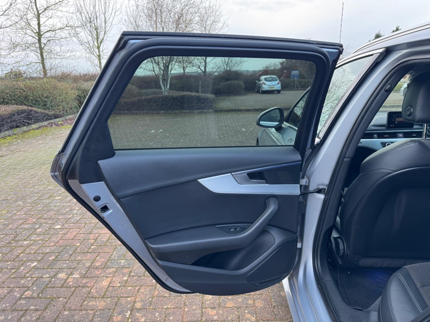 Used Audi A4 2016 for sale - 77439813: Photo 63