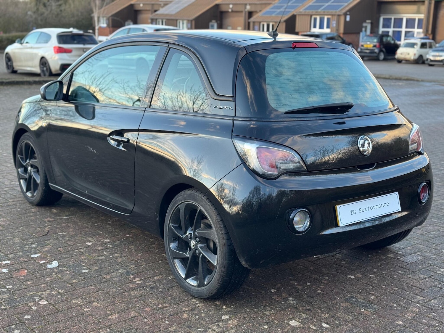 Used Vauxhall ADAM 2017 for sale - 77575091: Photo 2
