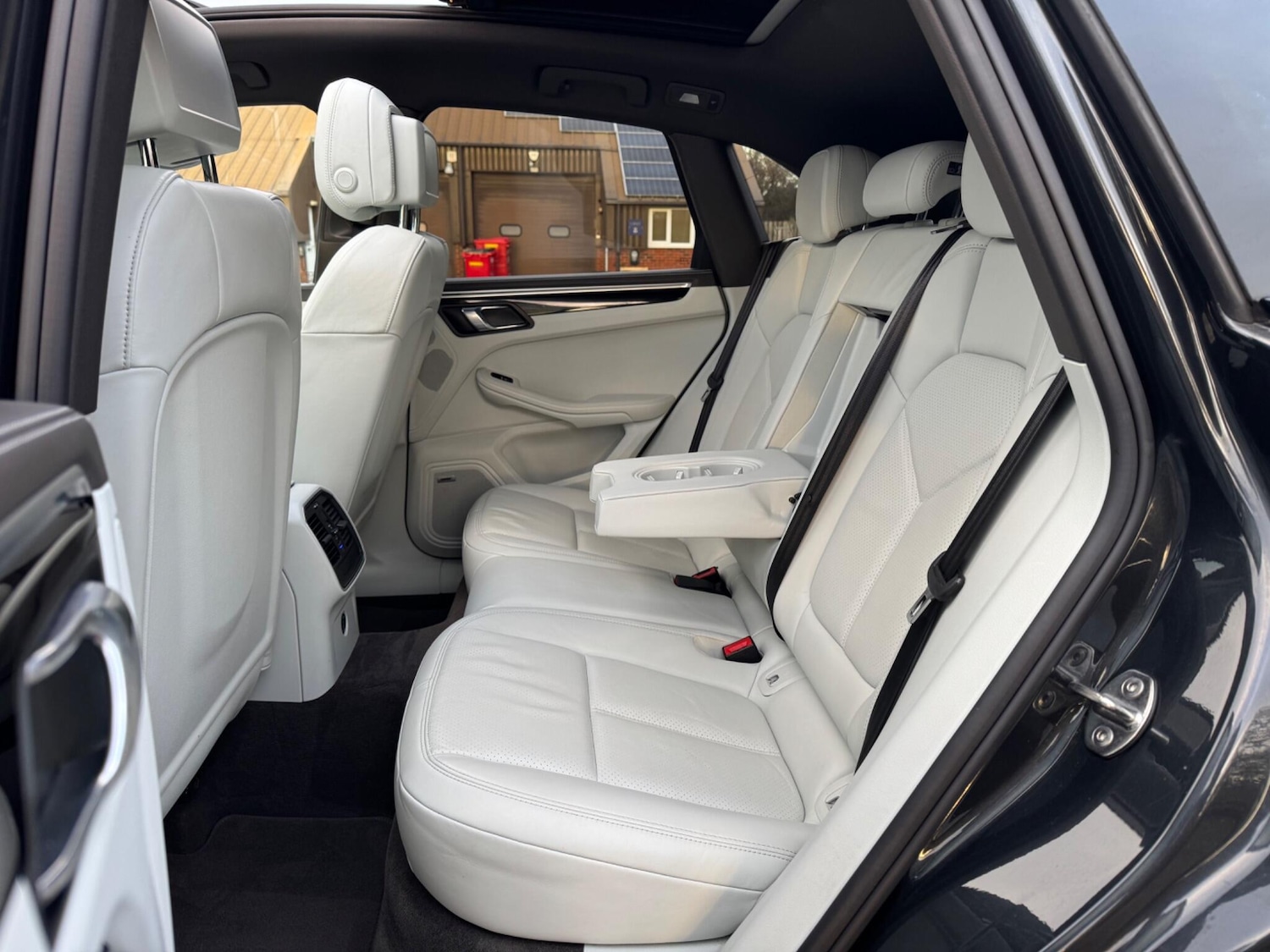 Used Porsche Macan for sale - 77320207: Photo 31