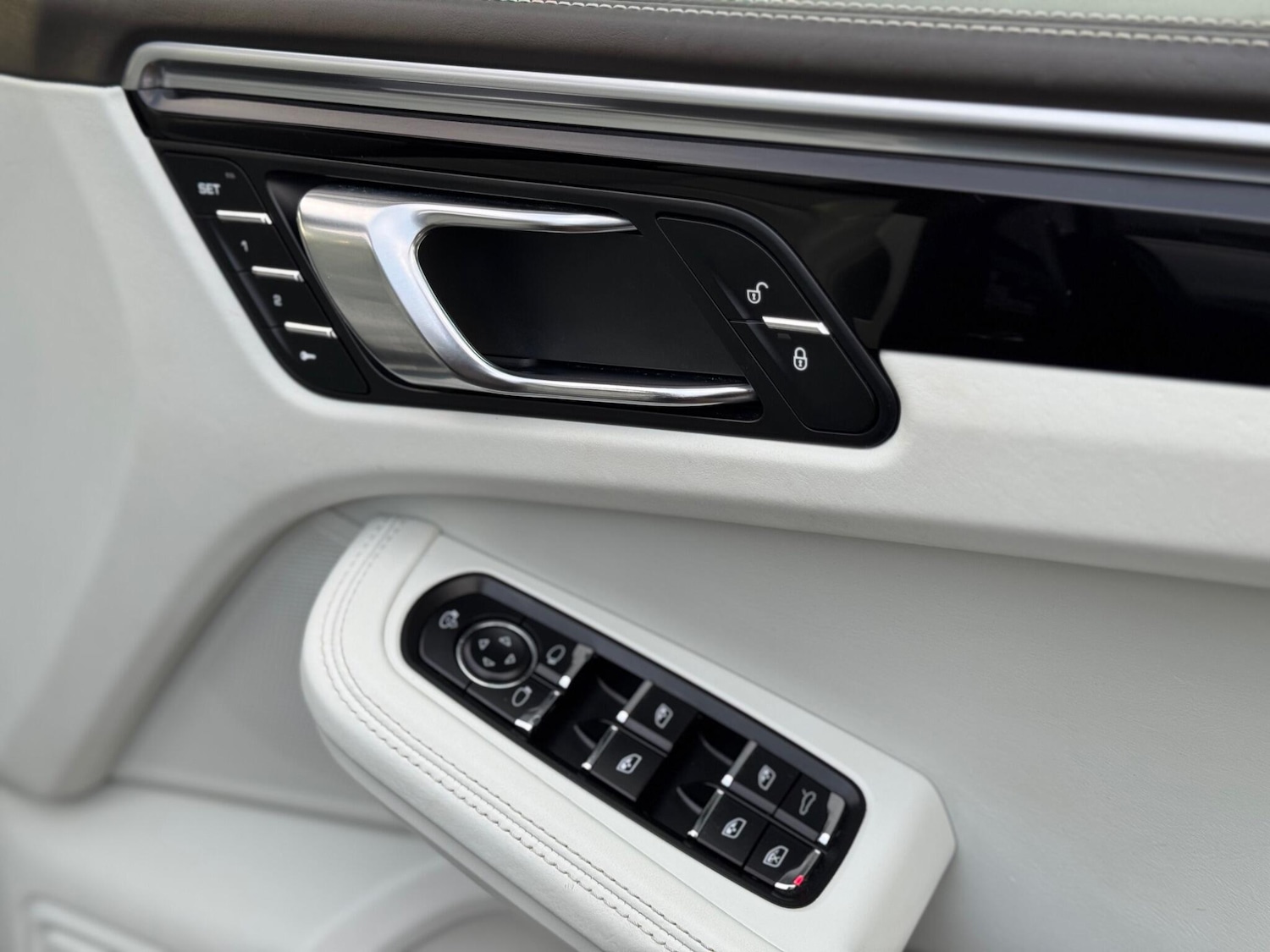 Used Porsche Macan for sale - 77320207: Photo 34