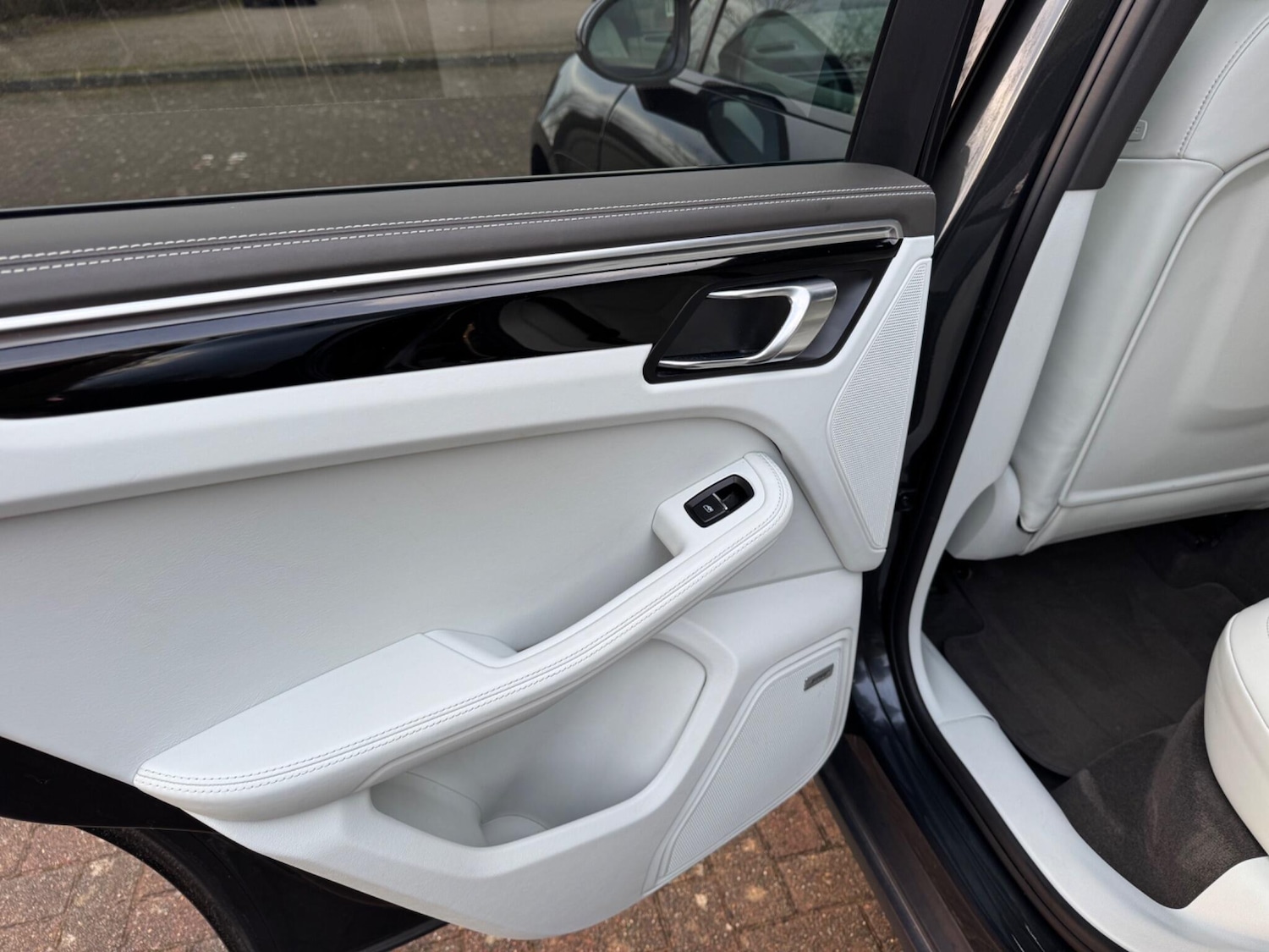 Used Porsche Macan for sale - 77320207: Photo 53