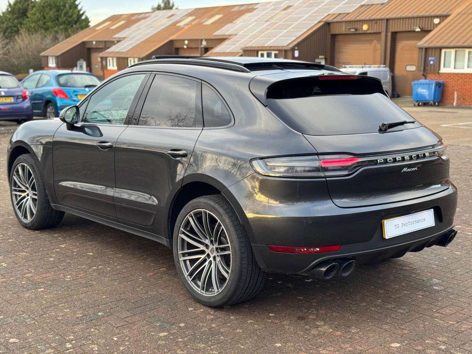 Used Porsche Macan for sale - 77320207: Photo 6