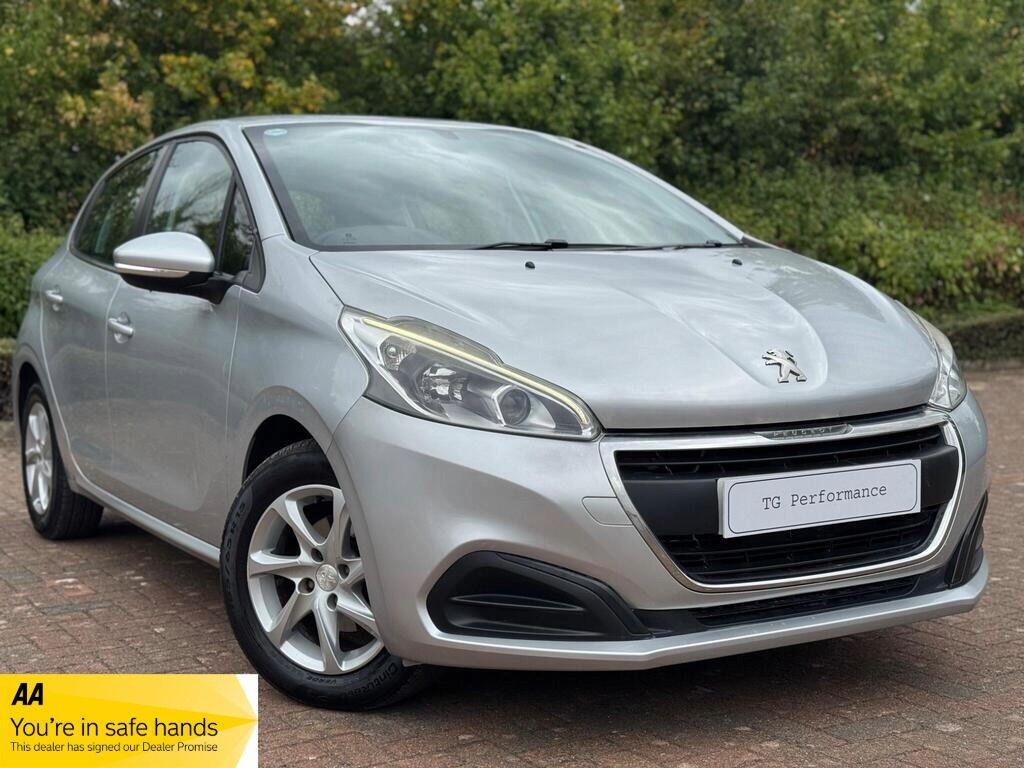 Used Peugeot 208 for sale - 76993617: Photo 1