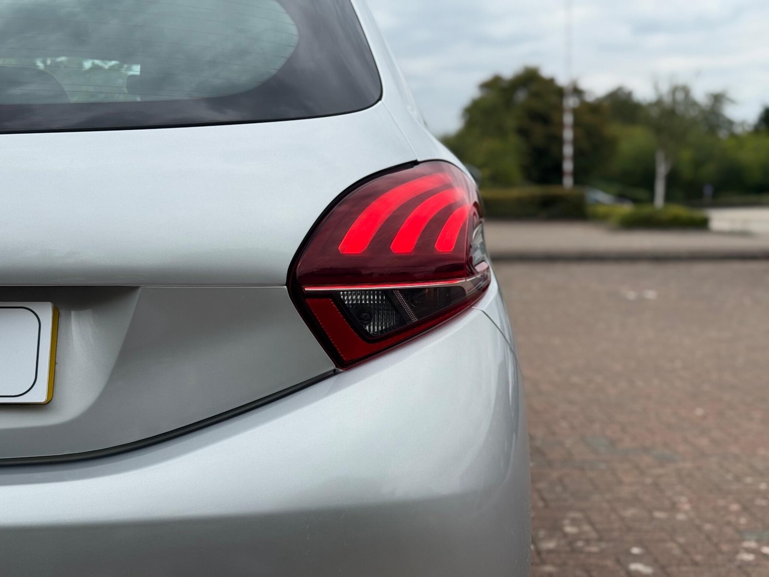 Used Peugeot 208 for sale - 76993617: Photo 13