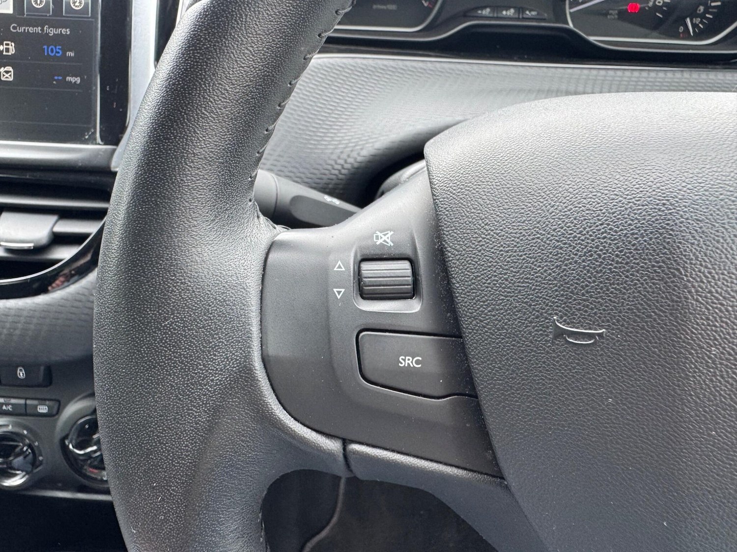 Used Peugeot 208 for sale - 76993617: Photo 25