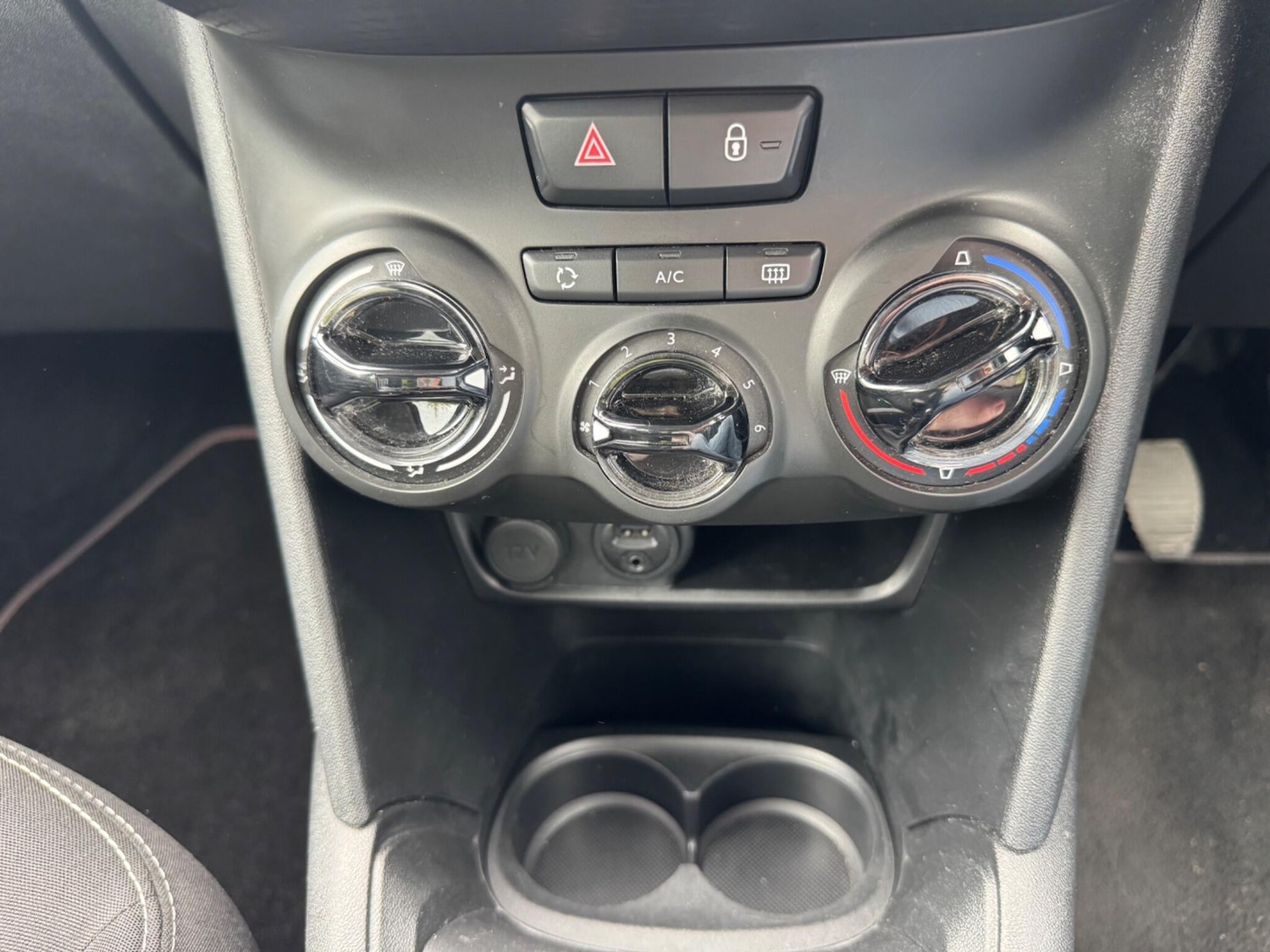 Used Peugeot 208 for sale - 76993617: Photo 33