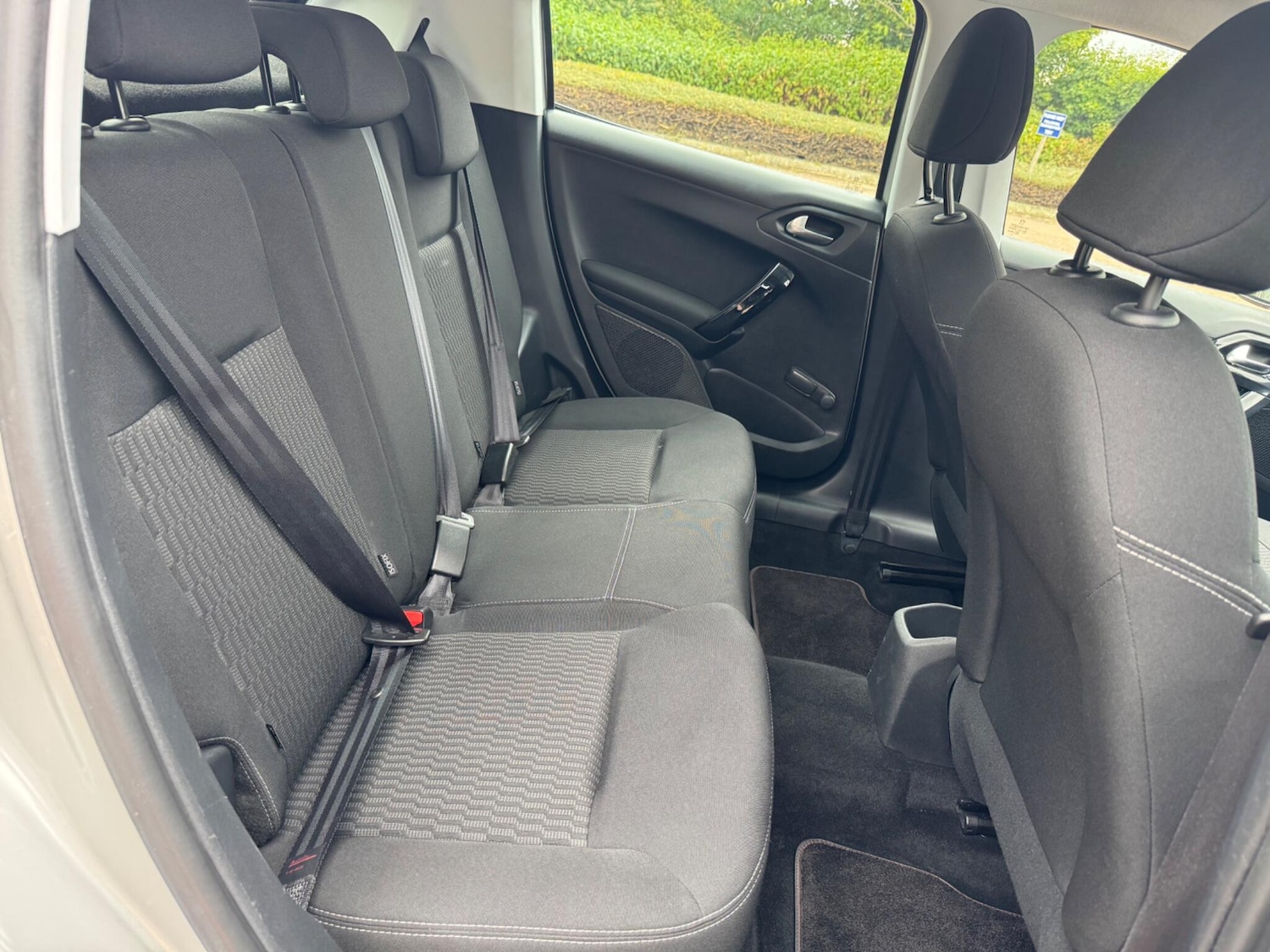 Used Peugeot 208 for sale - 76993617: Photo 40