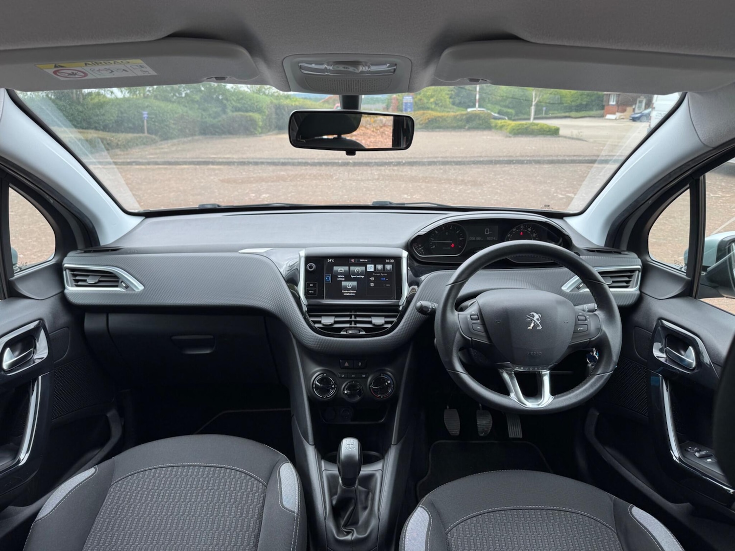 Used Peugeot 208 for sale - 76993617: Photo 6