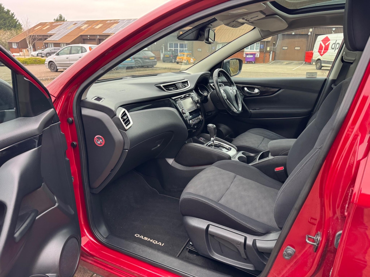 Used Nissan Qashqai for sale - 77925147: Photo 43