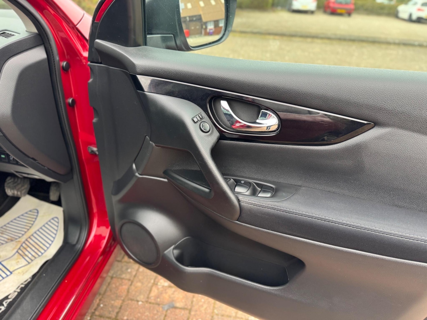 Used Nissan Qashqai for sale - 77925147: Photo 47