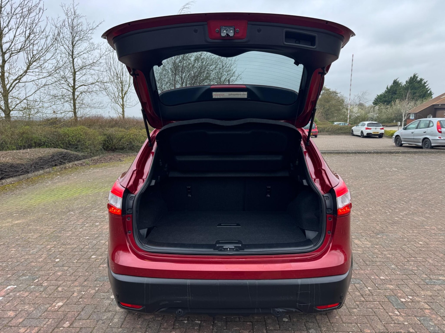 Used Nissan Qashqai for sale - 77925147: Photo 54