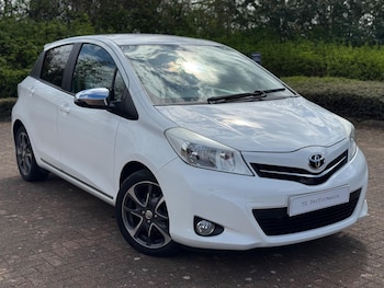 Used Toyota Yaris 2013 for sale - 78232021: Photo