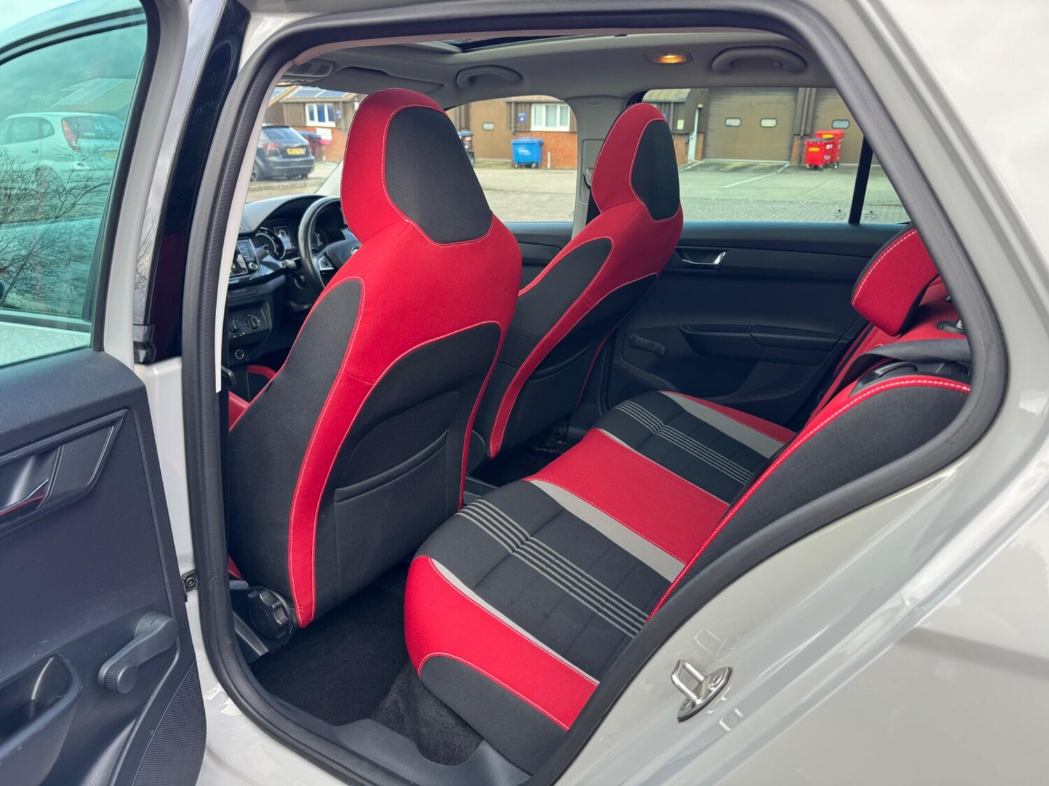 Used Skoda Fabia 2016 for sale - 77722922: Photo 50