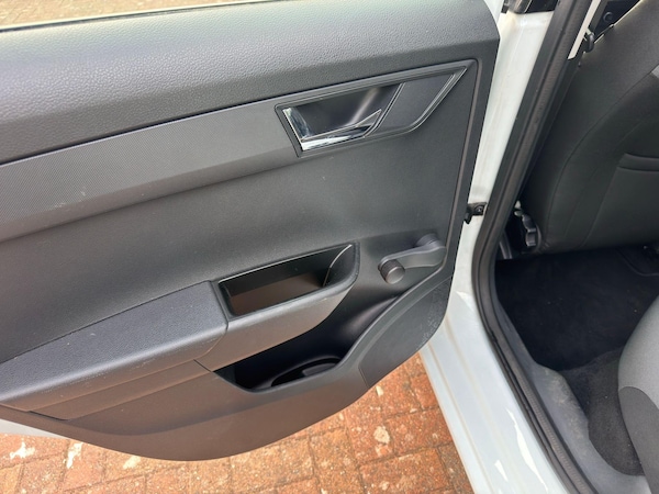Used Skoda Fabia 2015 for sale - 75297774: Photo 44