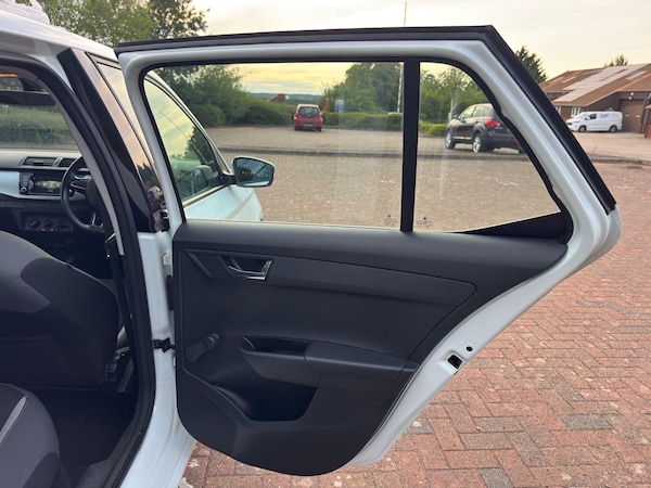 Used Skoda Fabia 2015 for sale - 75297774: Photo 52